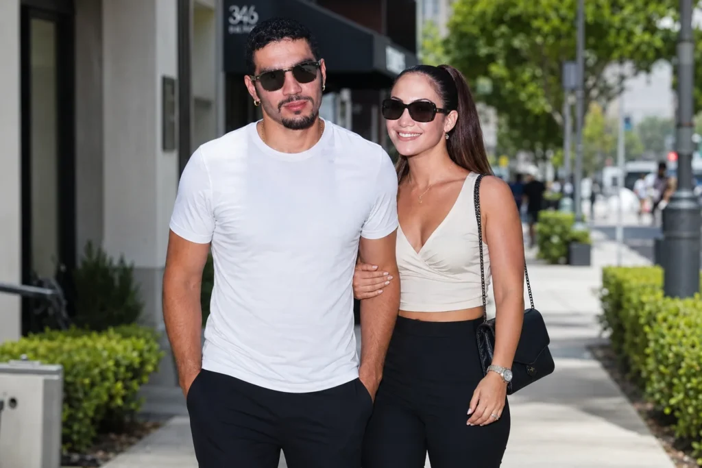 Jennifer Lopez's Spouse And Relationship History